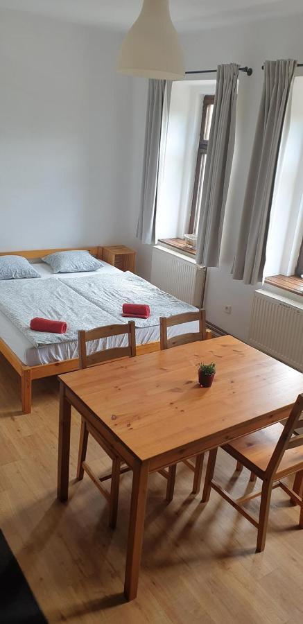 Penzion A Restaurace U Baby Subrovy Hotell Kokorin Eksteriør bilde